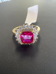 10k ring red stone with hallo stones