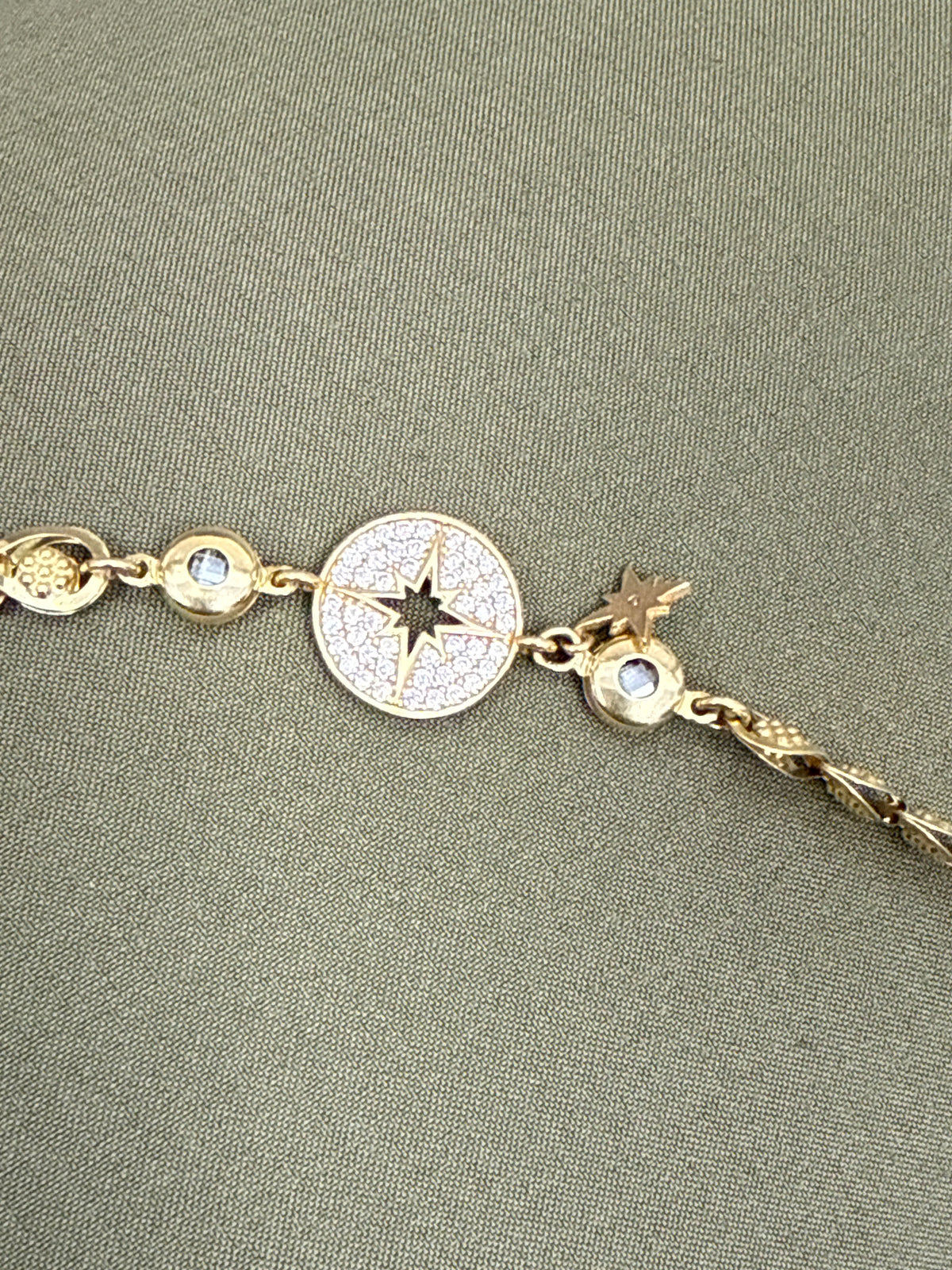 14k bracelet lion with stones