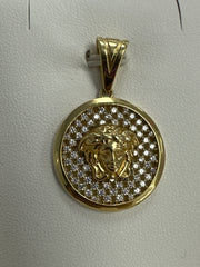 14k round white stone medusa