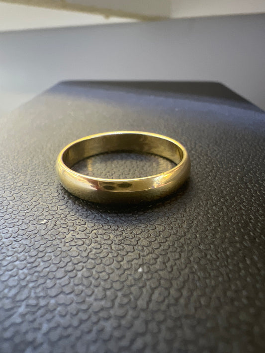 14k plain band ring SIZE 10  4mm