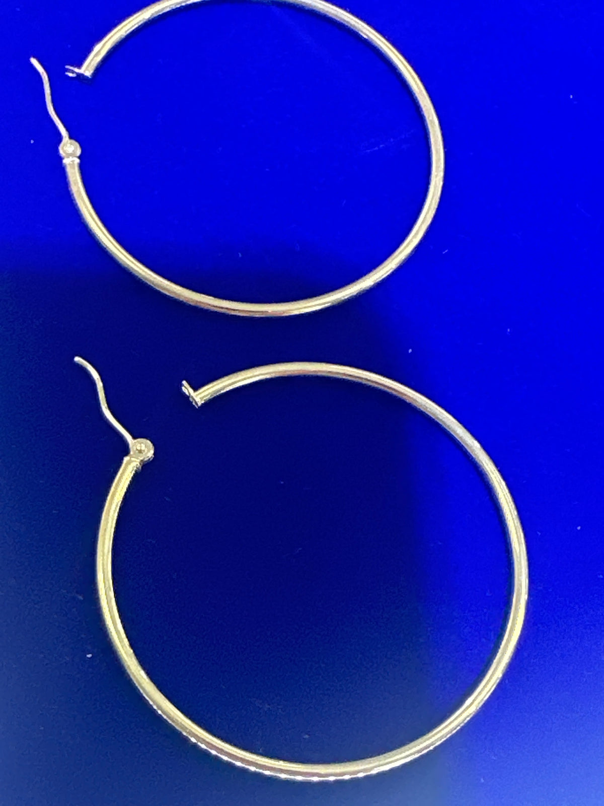 14k Earring big hoop yellow gold plain