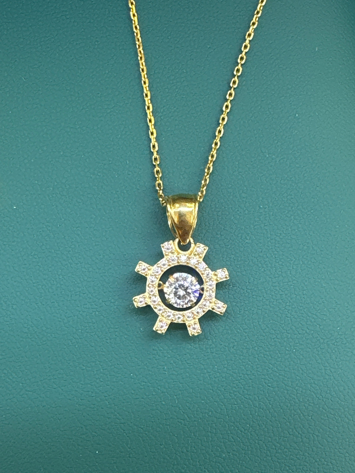 14k chain necklace 18” with pendant