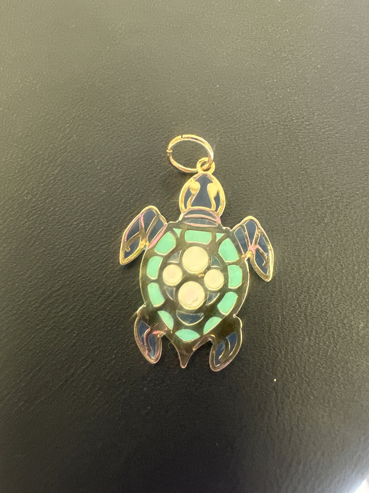 14k Pendant turtle enamel pink