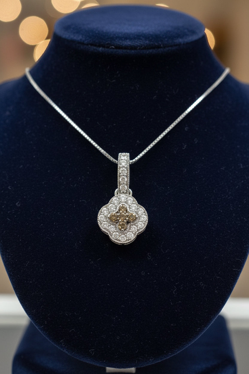 10k small diamond pendant with necklace white gold