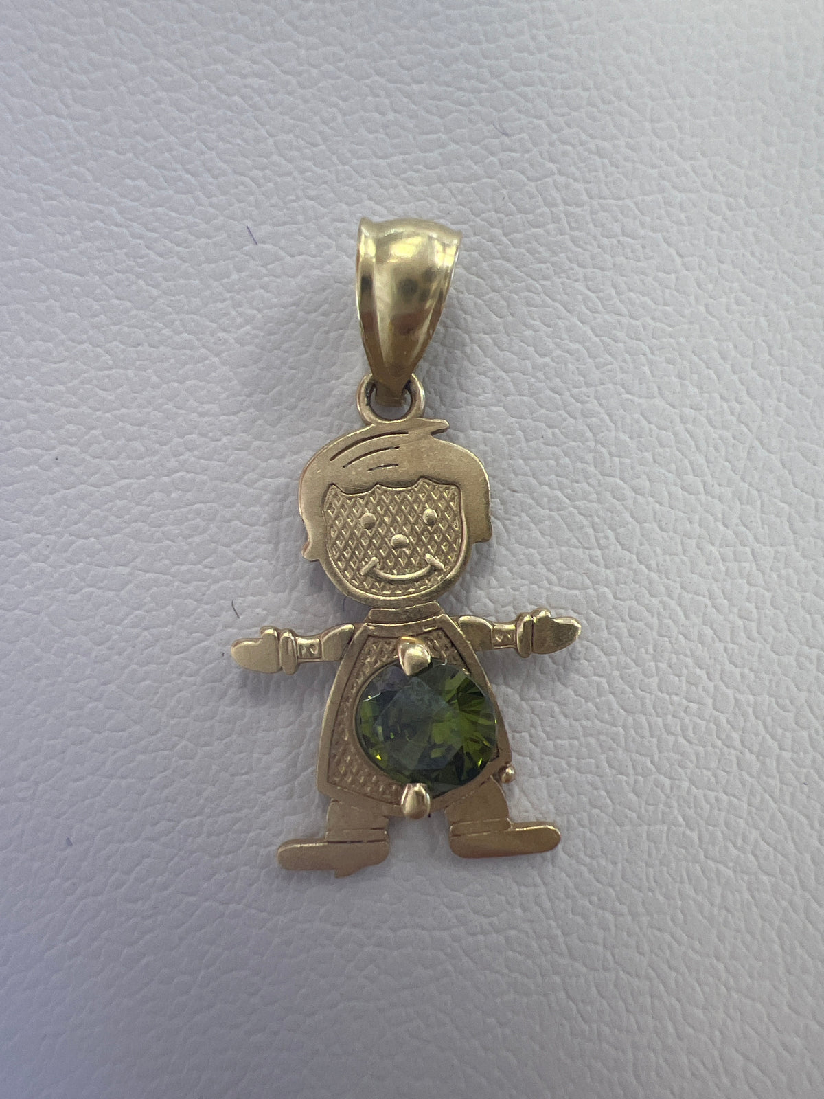 14k pendant little boy with stone