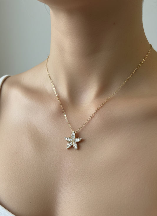 14k Necklace choker ladies flower