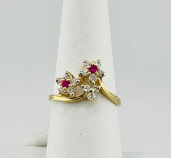 14k flower ring with red and white stones