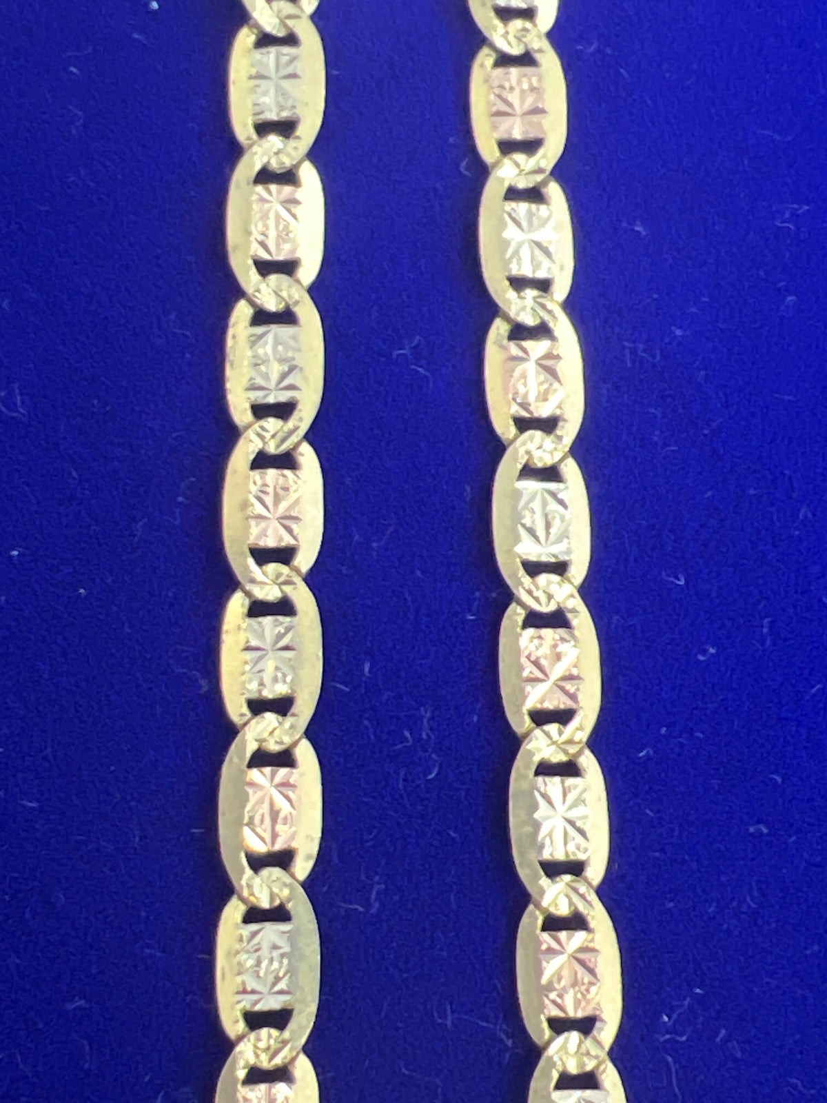 Tri-colored 14k valentino necklace 22” 9.5g 3.9mm