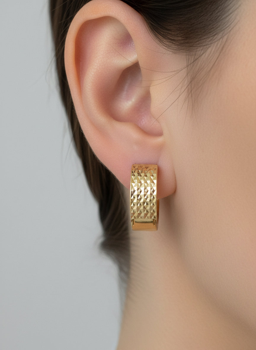14k earrings huggi diamond cut