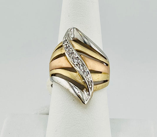 14k tri-colored ring with stones