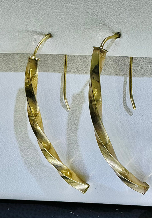 14k twisty earrings