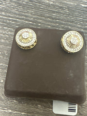 10k  Diamond Earring round