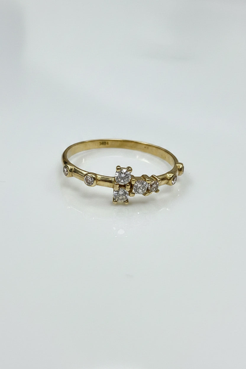 10k heart ring with lstones