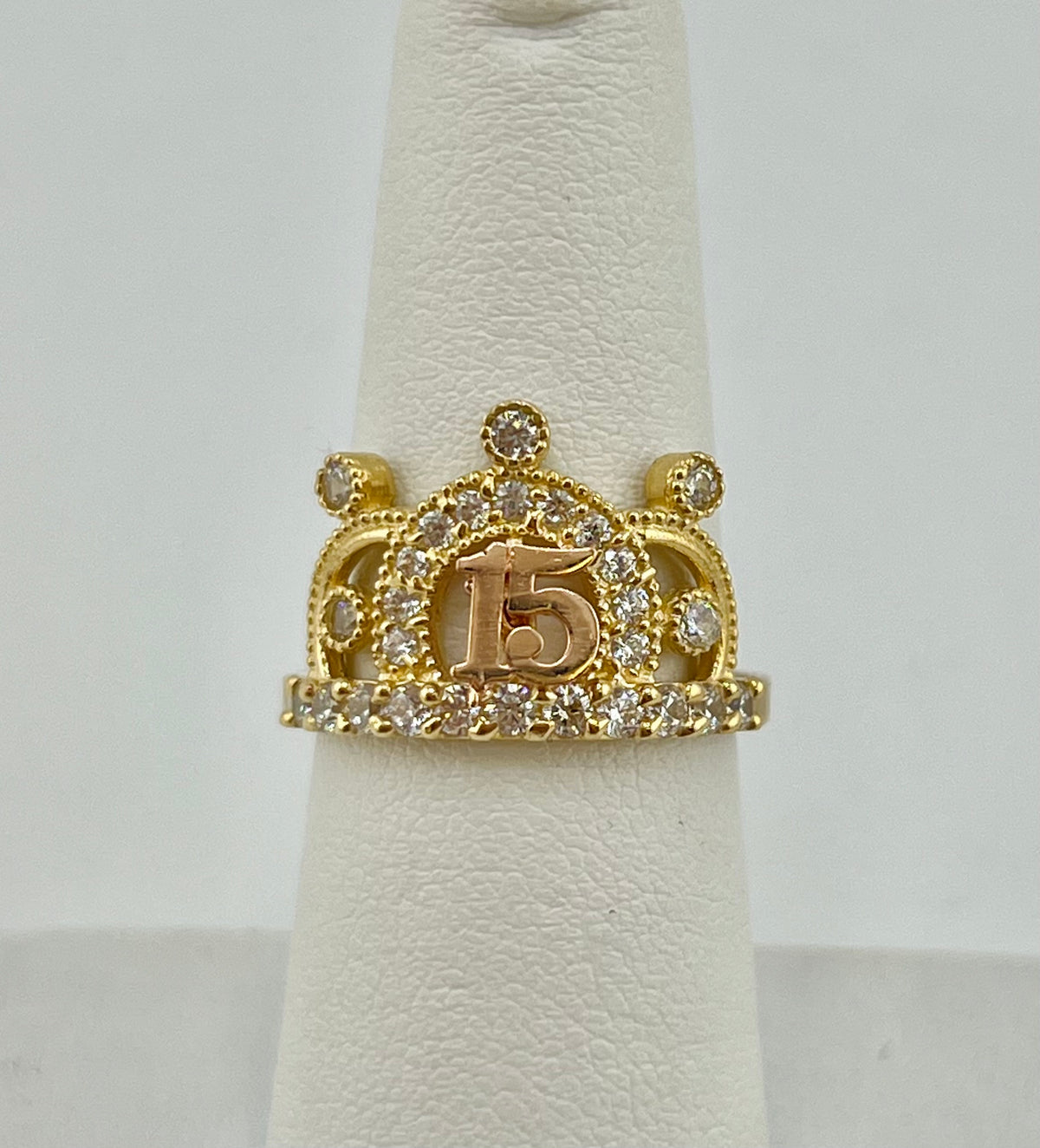 14k Quince (15) crown with stones