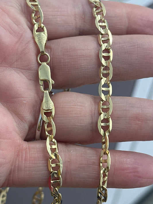 14k Necklace gucci style yellow gold 24”