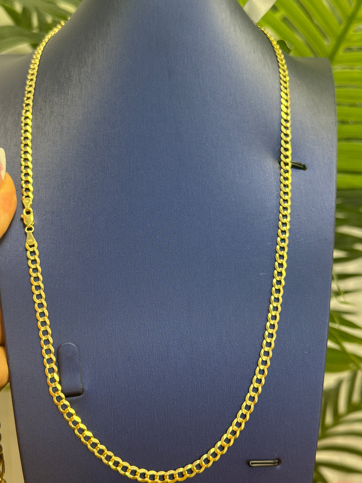14k Necklace cuban style plain yellow gold 24” 19.34g 6 mm