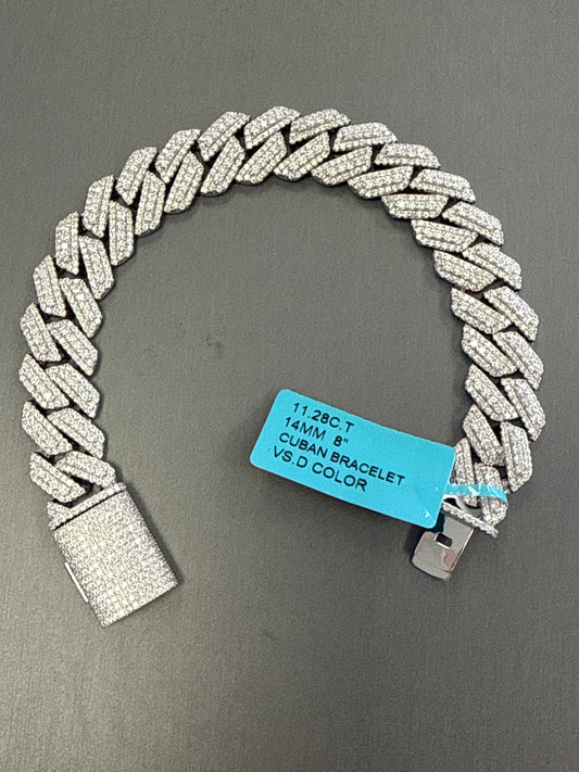 925 Silver 925 Bracelet and moissanite 16.02ct