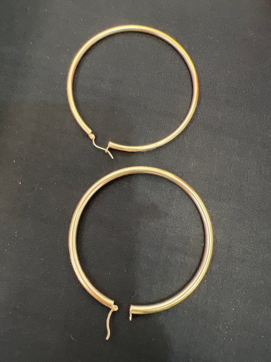 14k Earring big hoop 2 1/2 mm