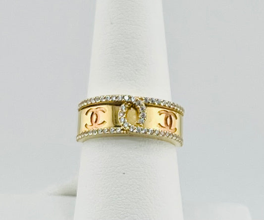 14k two toned ring with stones