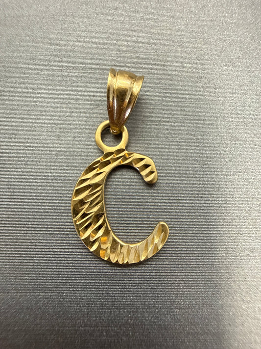 14k letter C pendant with