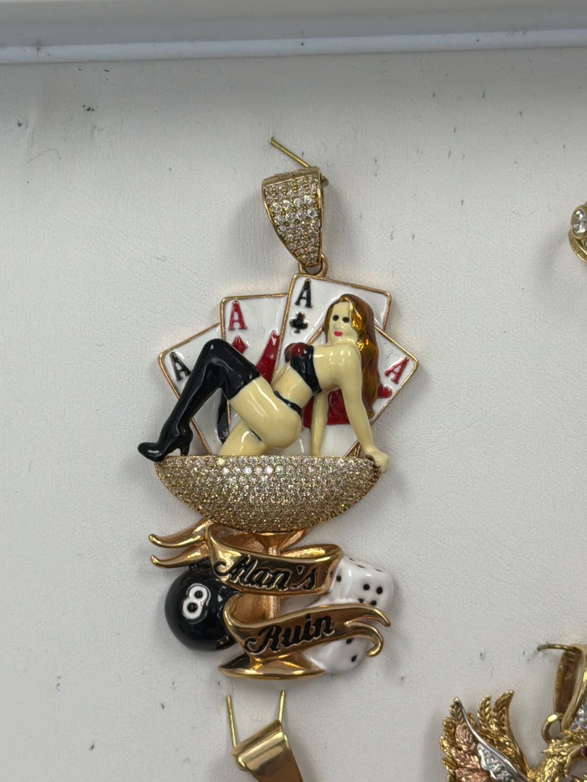 14k gambling woman cards pendant "Man's Ruin"