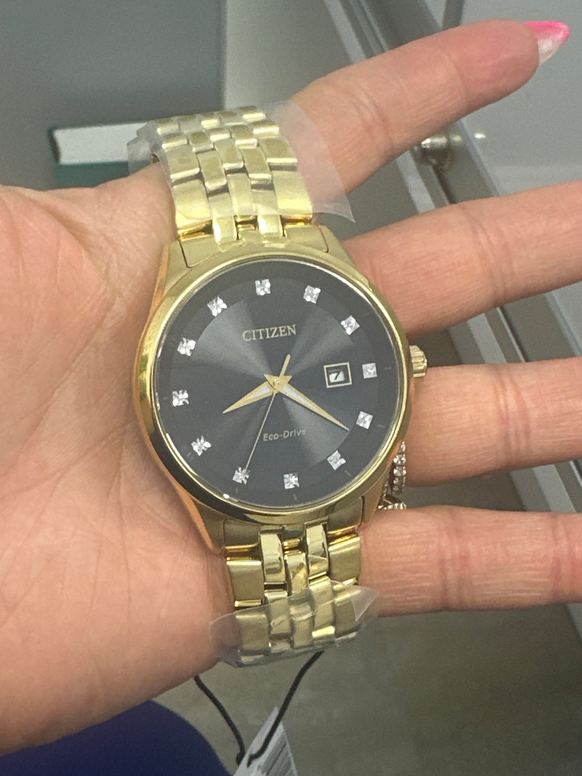 Citizen watch ECO drive CRYS 3 hand date blck