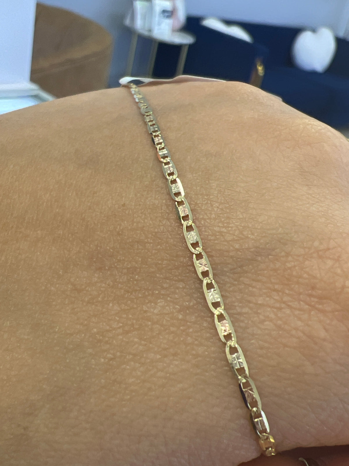 14k valentino necklace 16”