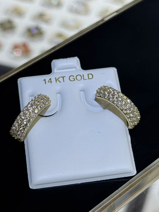 14k ladies earring hoop with stones hugies