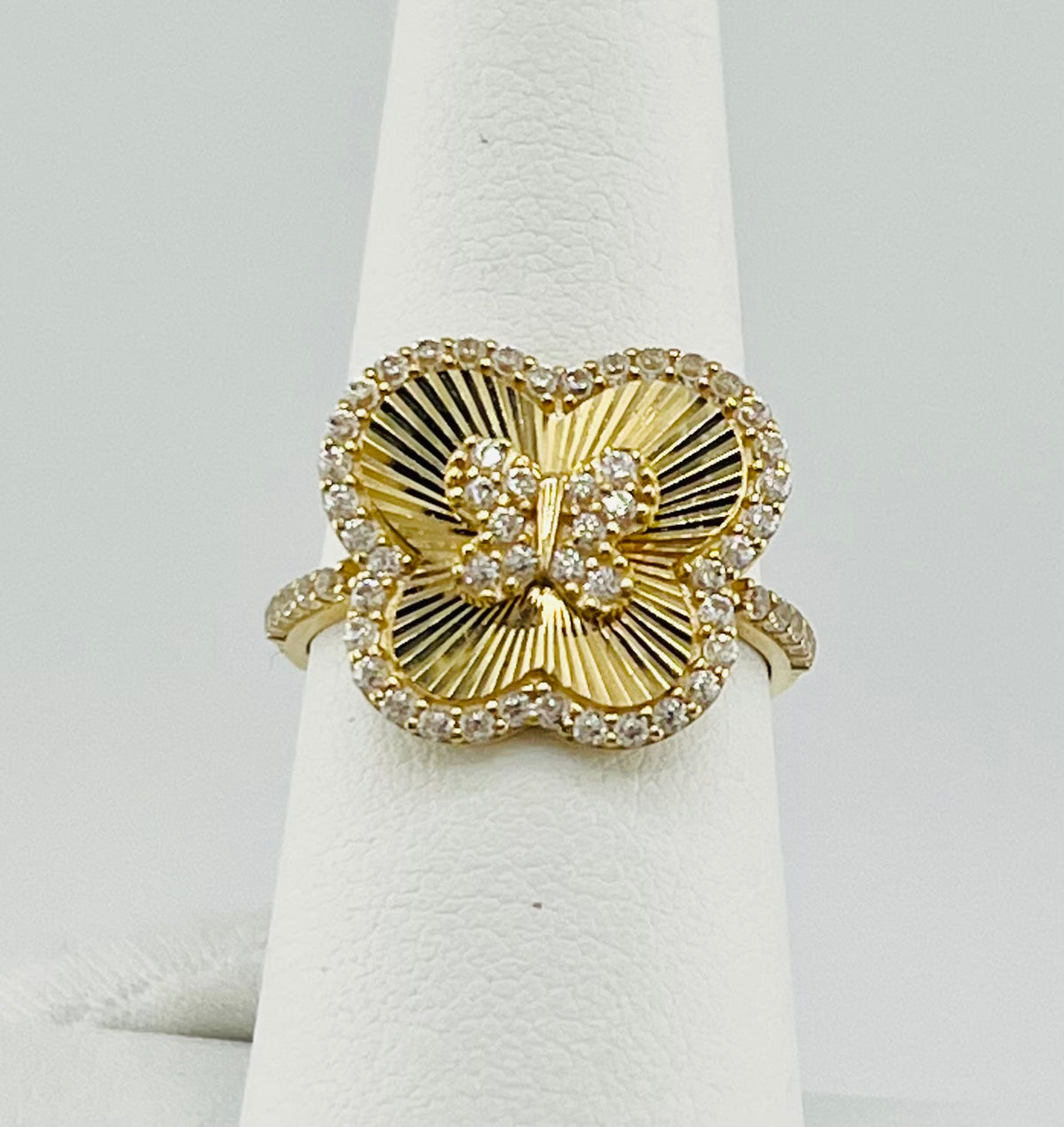 14k butterfly ring with stones