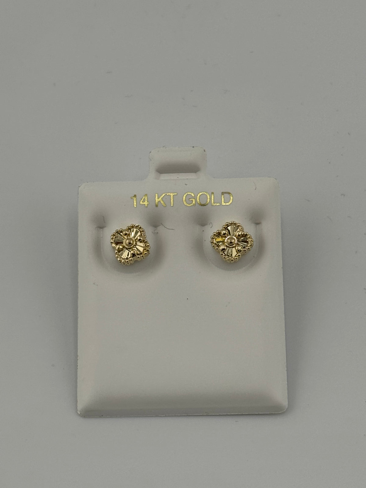 14k Flower design earrings