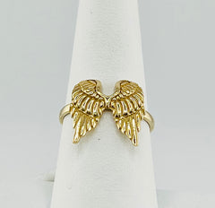 14k ring with wings