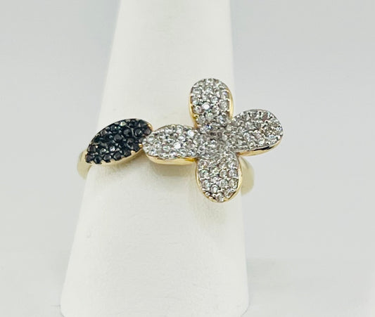 14k white stone flower with black stone petal