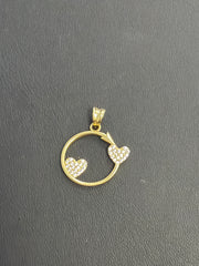14k heart arrow circle pendant