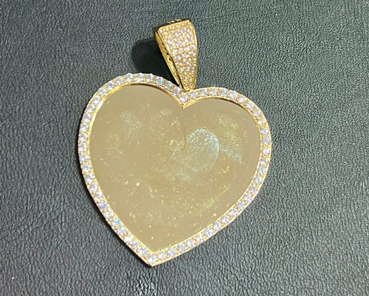 14k heart pendant for pictures or engraving