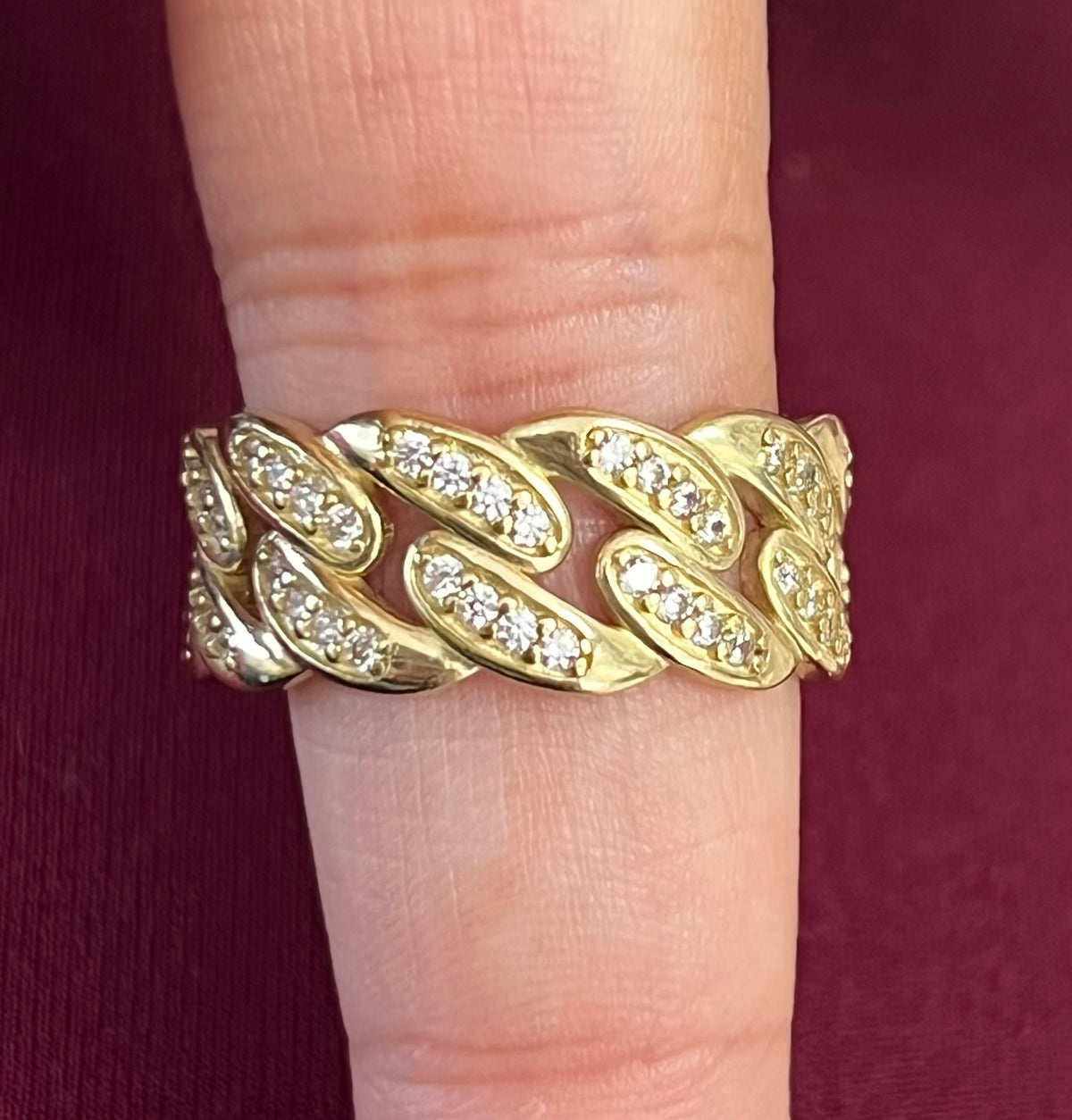 10k chain ring with stones