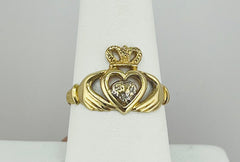 14k heart ring with stones
