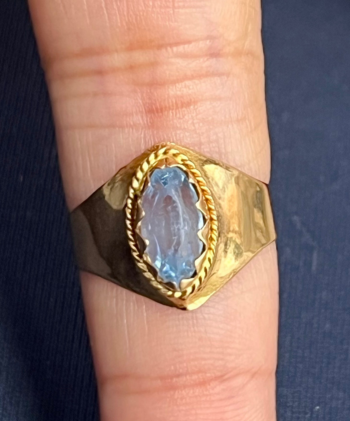 14k ring blue oval stone