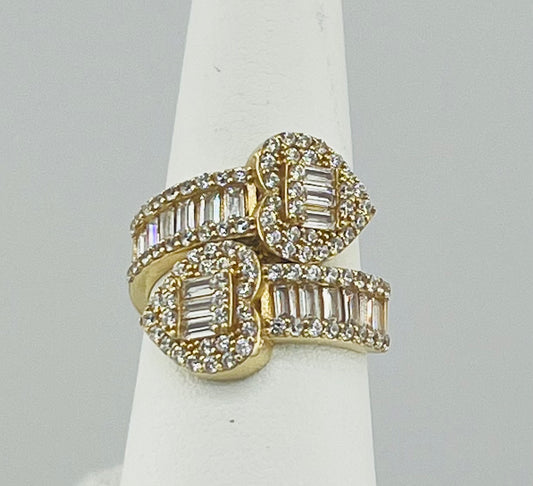14k ring ladies heart with stones