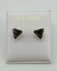 Baby earing triangle shape