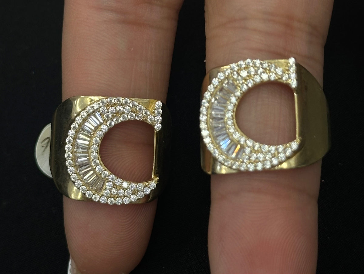 14k thick letter C ring