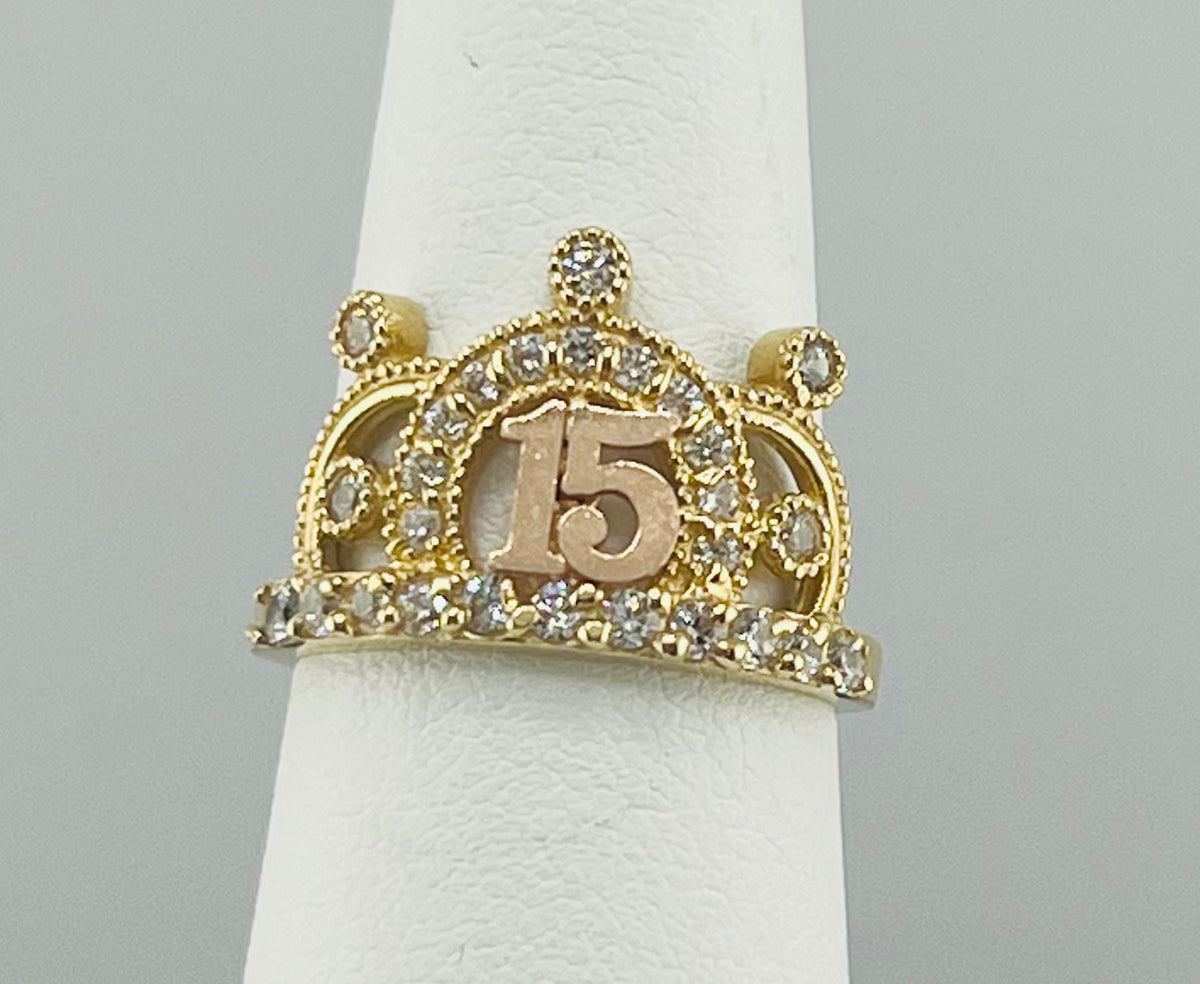14k Quince (15) tiara ring