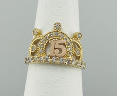 14k Quince (15) tiara ring