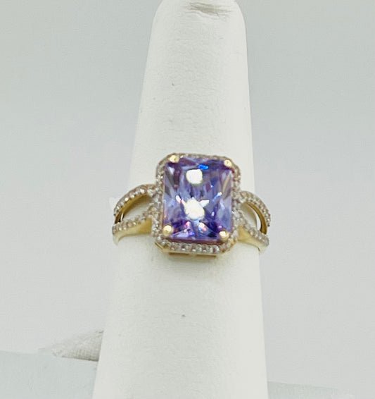 14k Ring design purple square stone