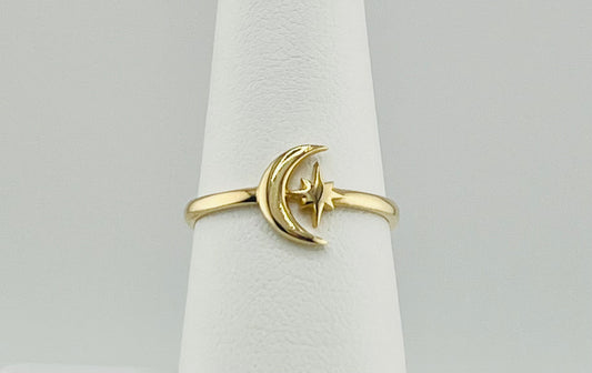 14k ring  mon and star solid gold