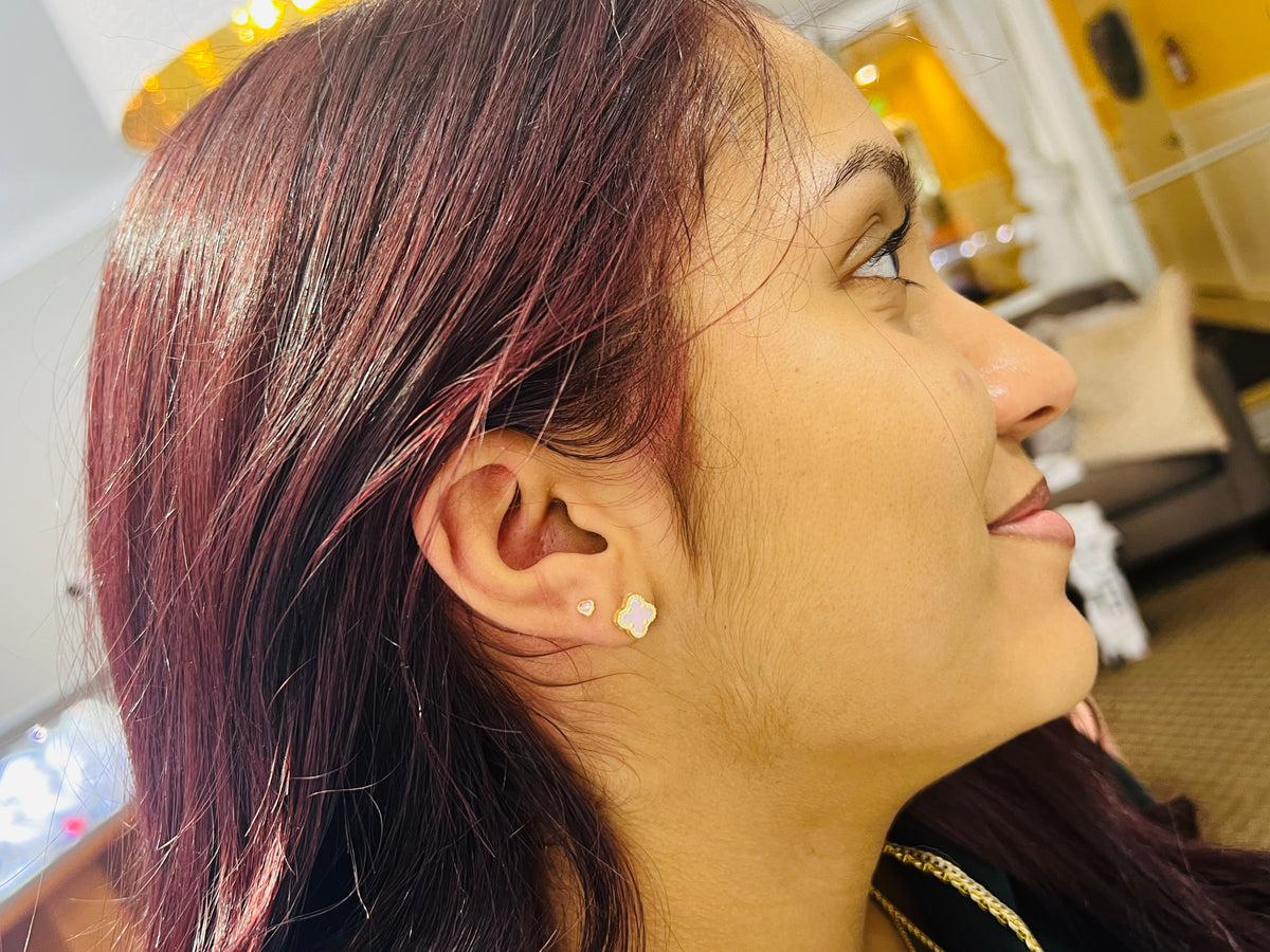 Pink flower earing