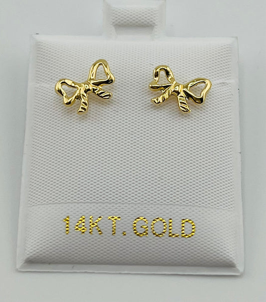 14k Baby earing bow