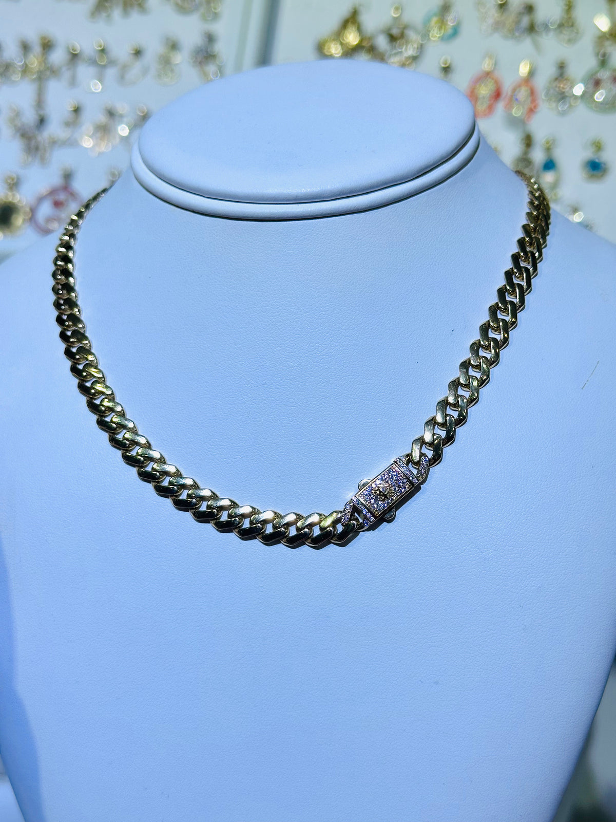 14k Monaco necklace 18”