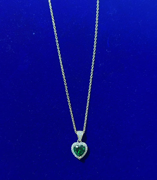 14k necklace 18” with big green heart stone pendant