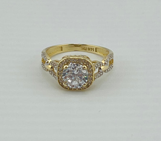14k ring ladies engagement cz