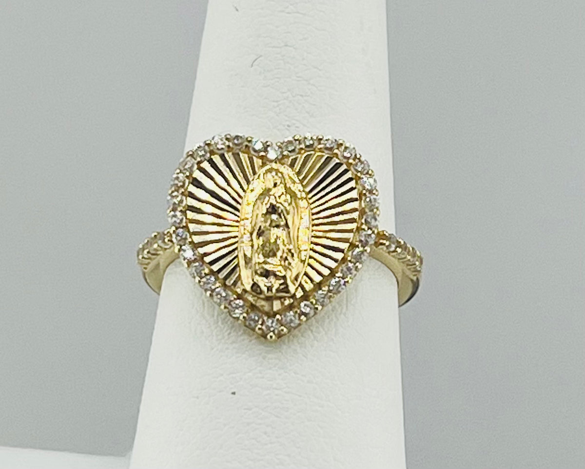 14k ring ladies heart with virgen